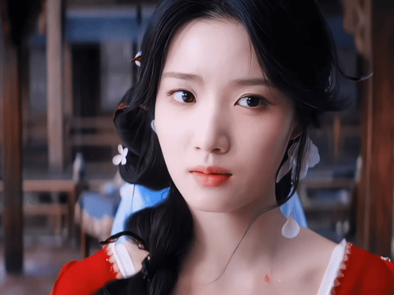 卢昱晓没设计过眼神戏卢昱晓演明意哪里需要设计？她的眼神跟着角色走，装小白花时透