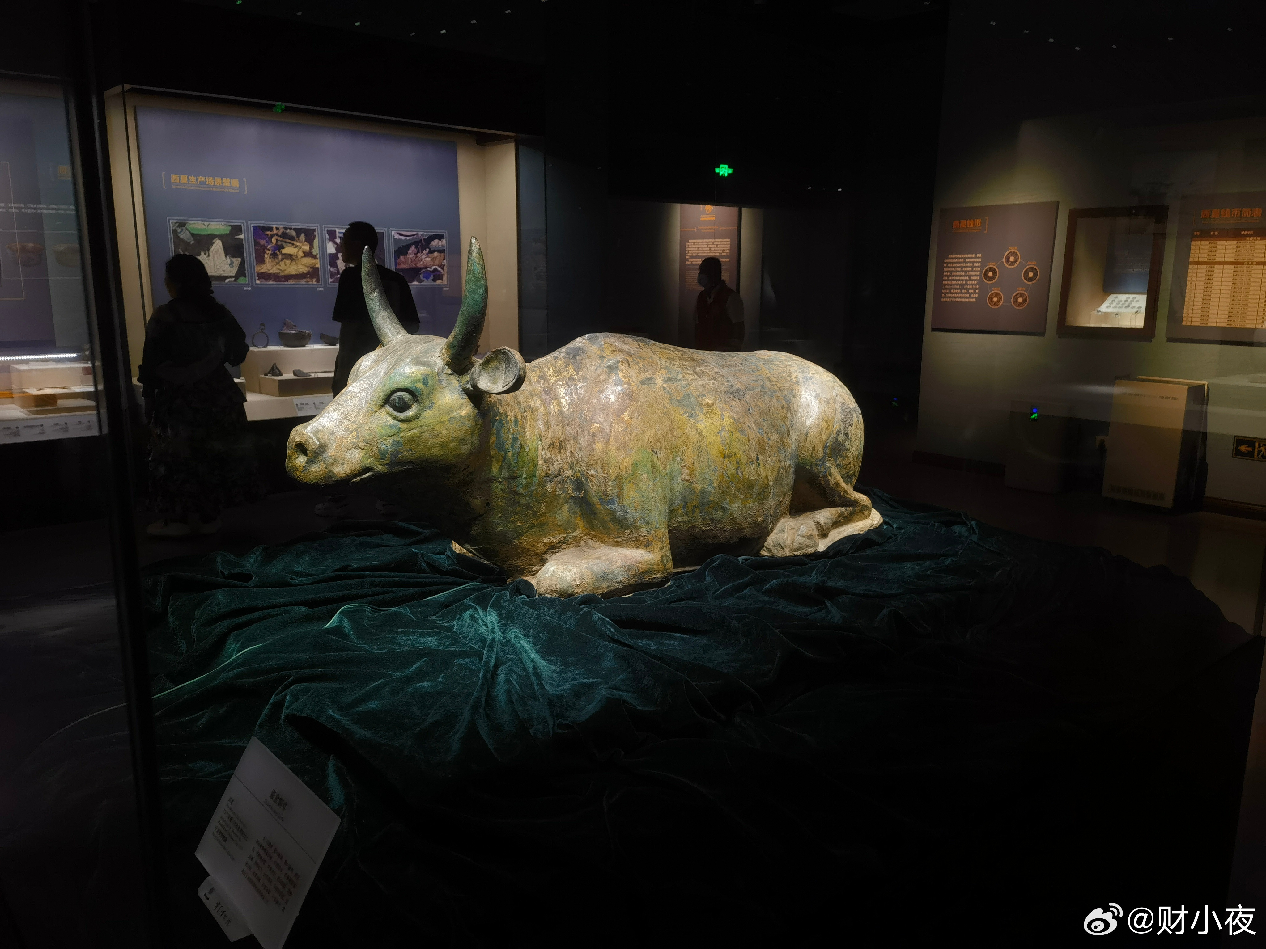 人生，处处有坑大学生跟风炒纪念币纪念钞有何风险。就纪念币来来说，很多纪念币在炒作