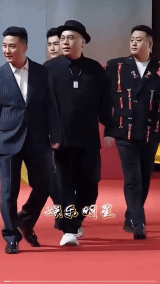 都认识吗，一群熟悉的人！个个信心满满，个个身怀绝技，个个玩转舞台，个个