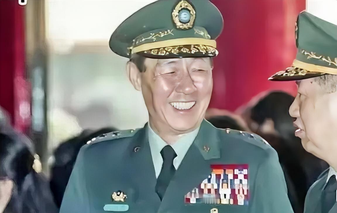 1967年1月21日，南京军区副司令员兼东海舰队司令员陶勇中将在东海舰队招待所后