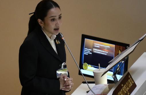 佩通坦估计做梦都没想到！阿努廷任泰国新总理后，在中方国庆节来临之际，公开场合