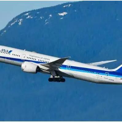 日本航司飞越中国要交“过路费”，落地先扣1万2，这波反制太解气！日本航空简直要