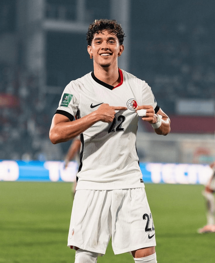 李小恒替补戴帽, 中国香港4-3孟加拉国登顶亚预赛小组榜首