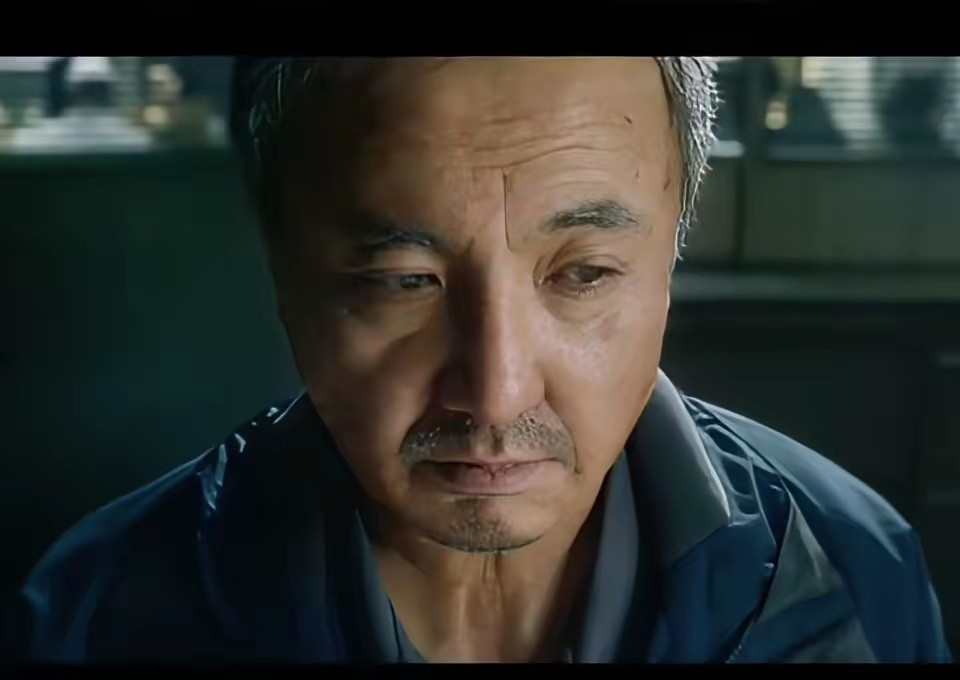 沈腾这回老年造型最绝的是不像"化妆的老沈腾"