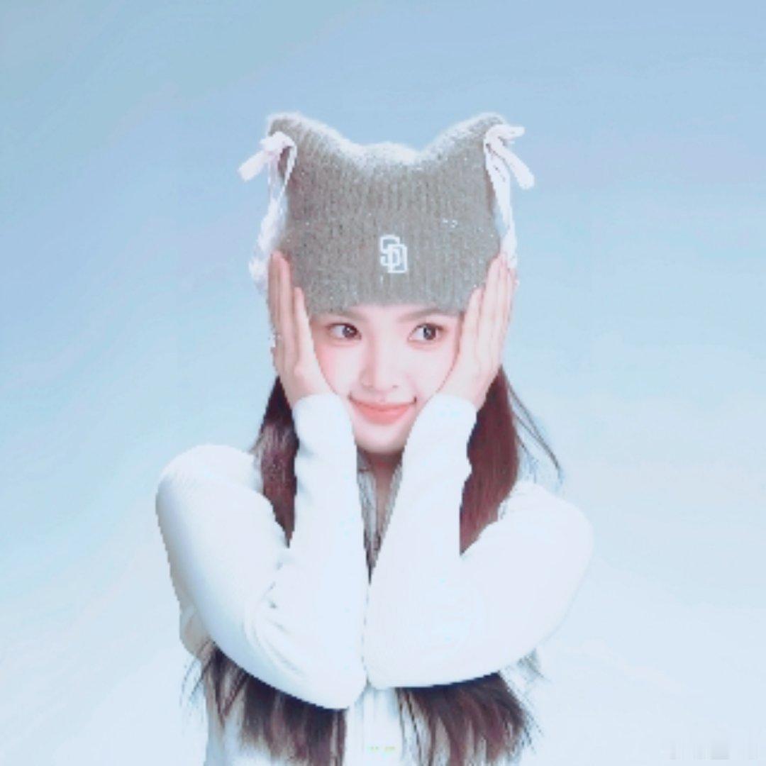 #章若楠#天天开心。​