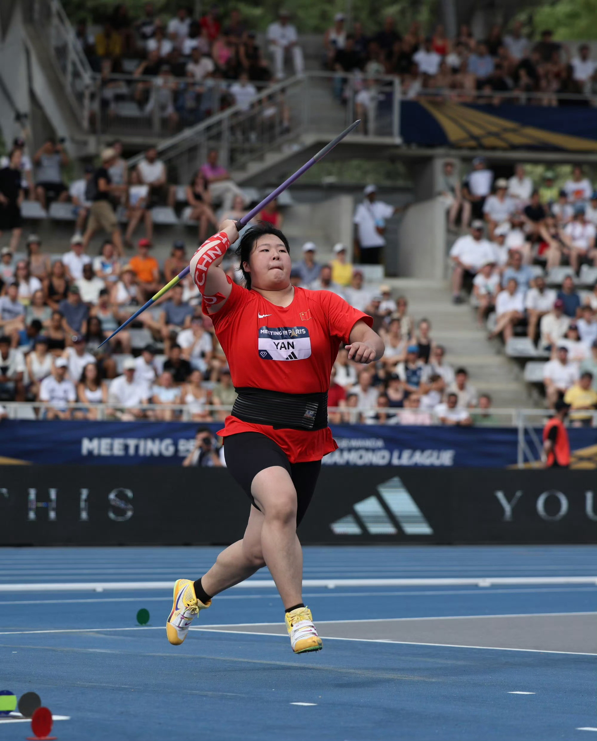 宁波姑娘严子怡又又又夺冠了北京时间6月29日凌晨，2026赛季世界田联钻石联赛巴
