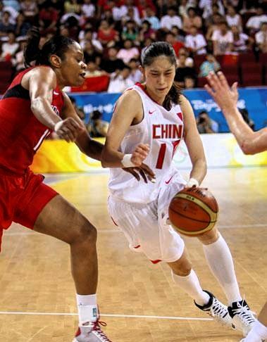 别喊死亡之组！女篮抽中美国，是上上签很多人说女篮抽到美国、意大利、捷克是“