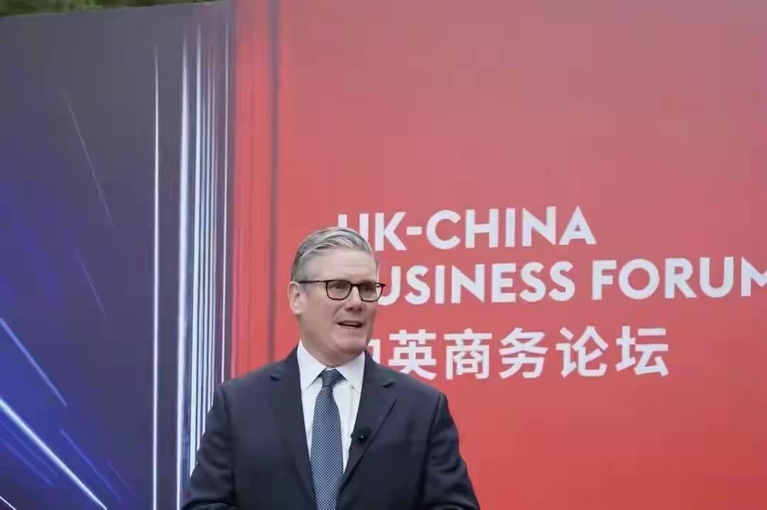 英国这次访华赚翻了，中英达成数十亿英镑出口和投资协议，欧洲各国这次要羡慕死了，