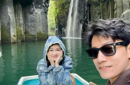 46岁陈乔恩国外撒欢，这状态绝了！家人们，娱乐圈又有乐子啦！46岁的陈乔恩在社