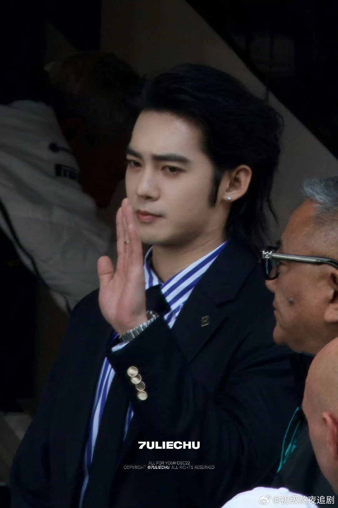 于适张凌赫哪个更符合大众审美