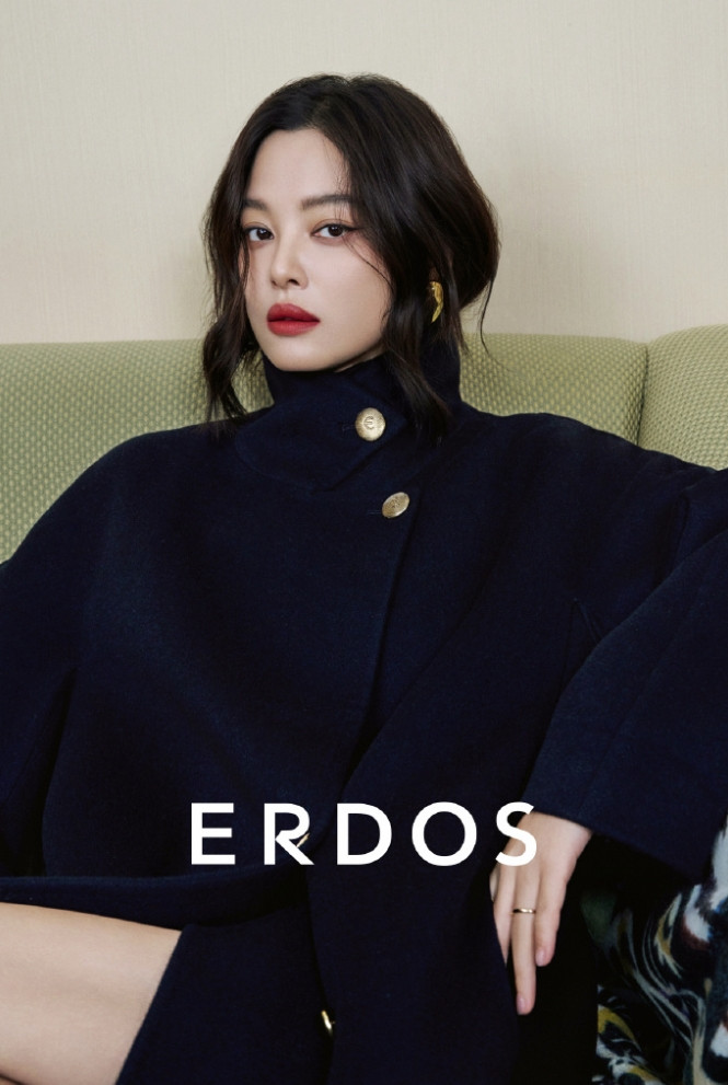 辛芷蕾正式出任鄂尔多斯品牌代言人！