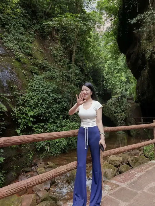 可惜你不是贵州人，不知道贵州话，幺儿的合金量