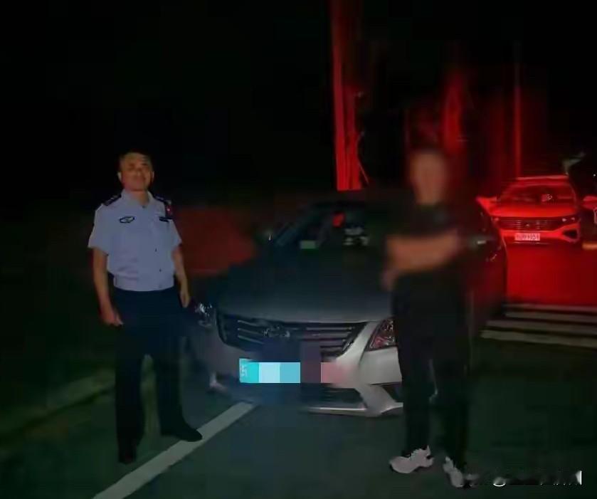 黄山一男子，报警说自己喝酒开车了，警察到达现场后，才发现这事并不简单……