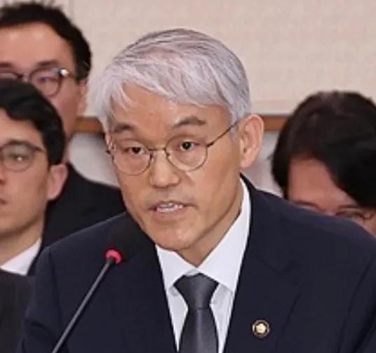 法官喊话检方抗诉总统释放裁决韩国政坛炸锅了！法官千大烨喊话检方抗诉释