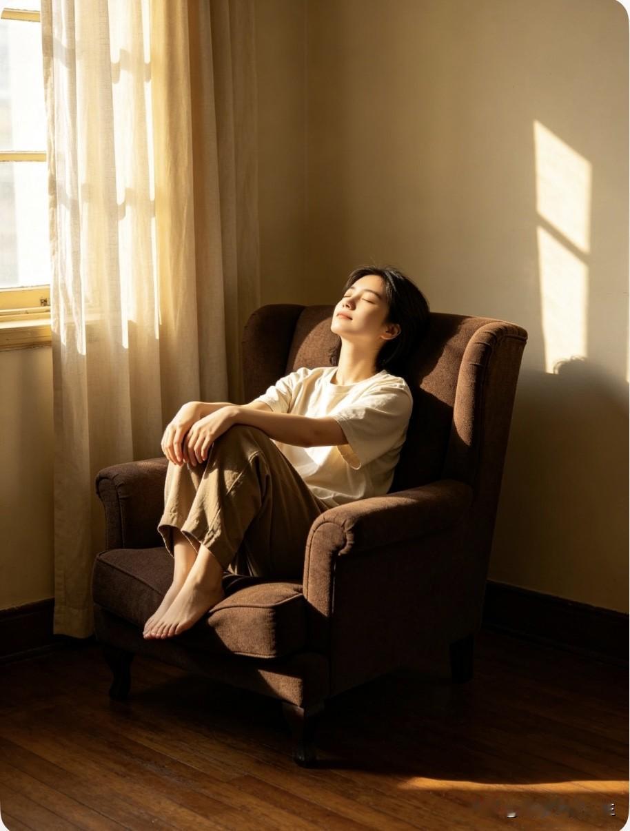 一位老中医说：“快速恢复元气的最佳办法，就是每日午后坚持，在闲暇之际静坐一会儿