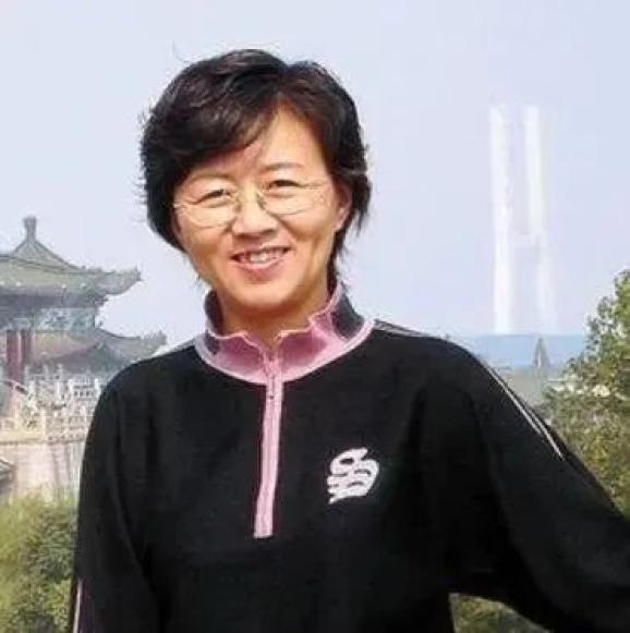 “她一支笔划破美国反导神话”！东风17女总师让导弹在太空打水漂