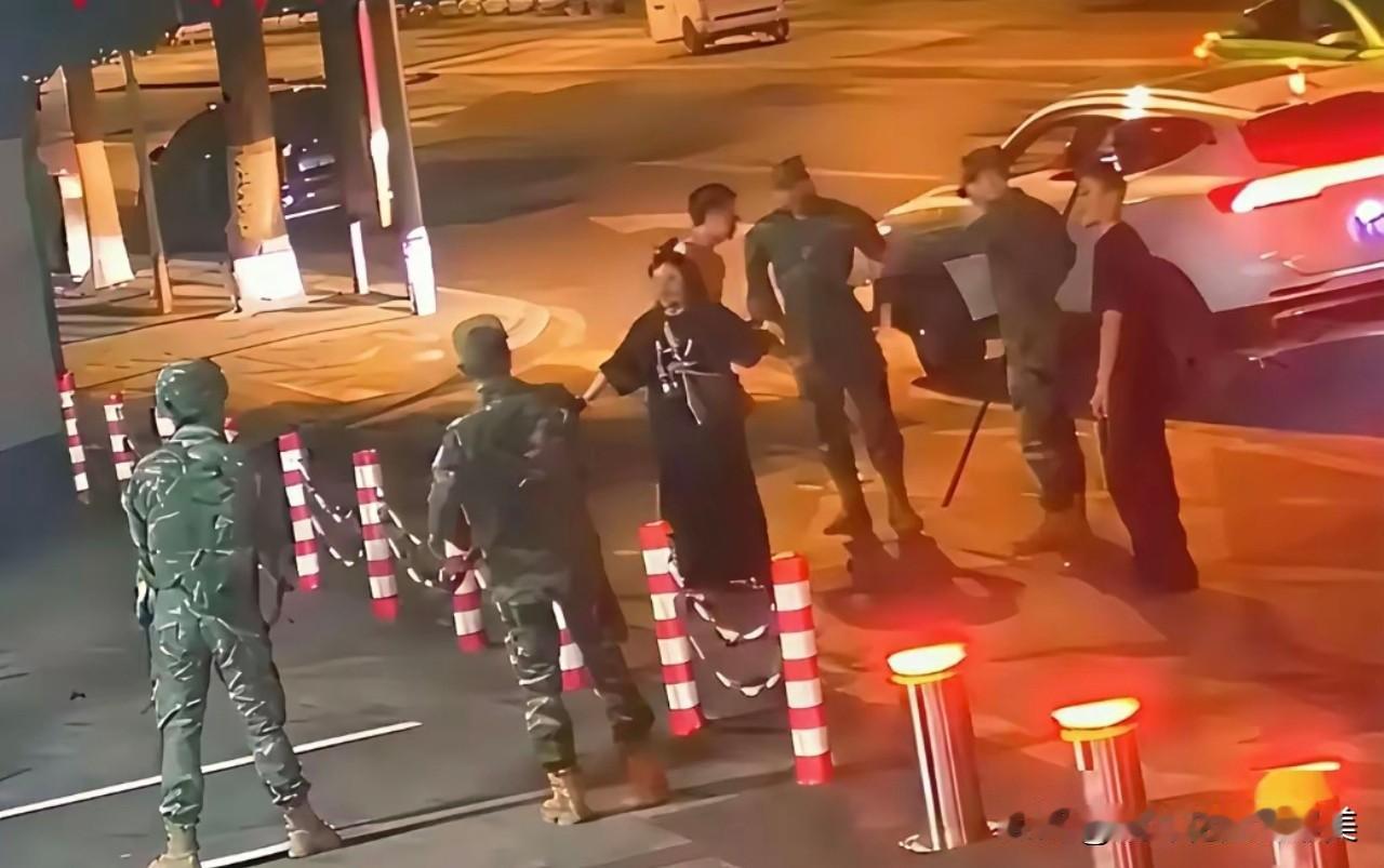 现在全网最后悔的，应该就是成都这伙追人的人，他们现在绝对后悔啊，如果他们