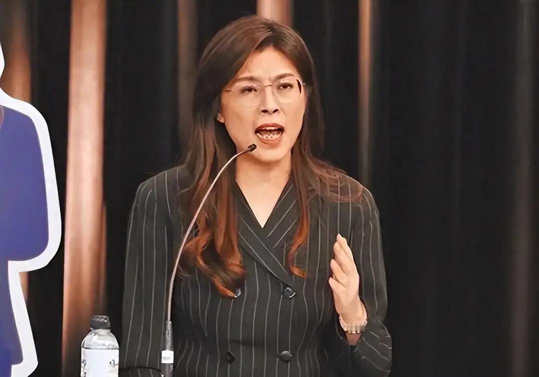 良心专家说的好:强大不强大，统一台湾再说话！手腕铁不铁，统一台湾是症结！统一台湾