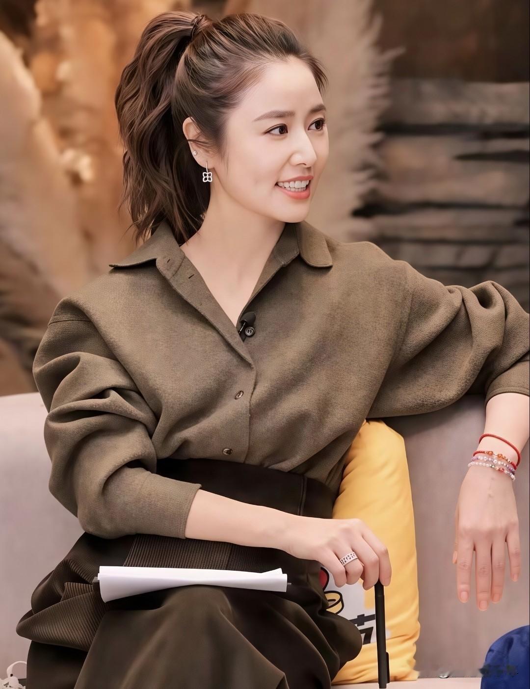 50岁林心如的抗老真相：自律才是对家人最深的负责不少人羡慕年过半百的林心如状