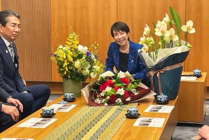 中方外长一番话，将日本其他道路直接堵死了，日本要想跟中国谈判，只有一条路能走。