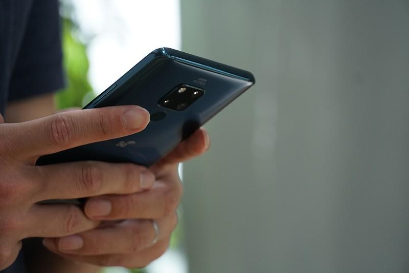 用了一个月Mate90Pro，我才懂Mate80Pro的真实差距藏在数码圈