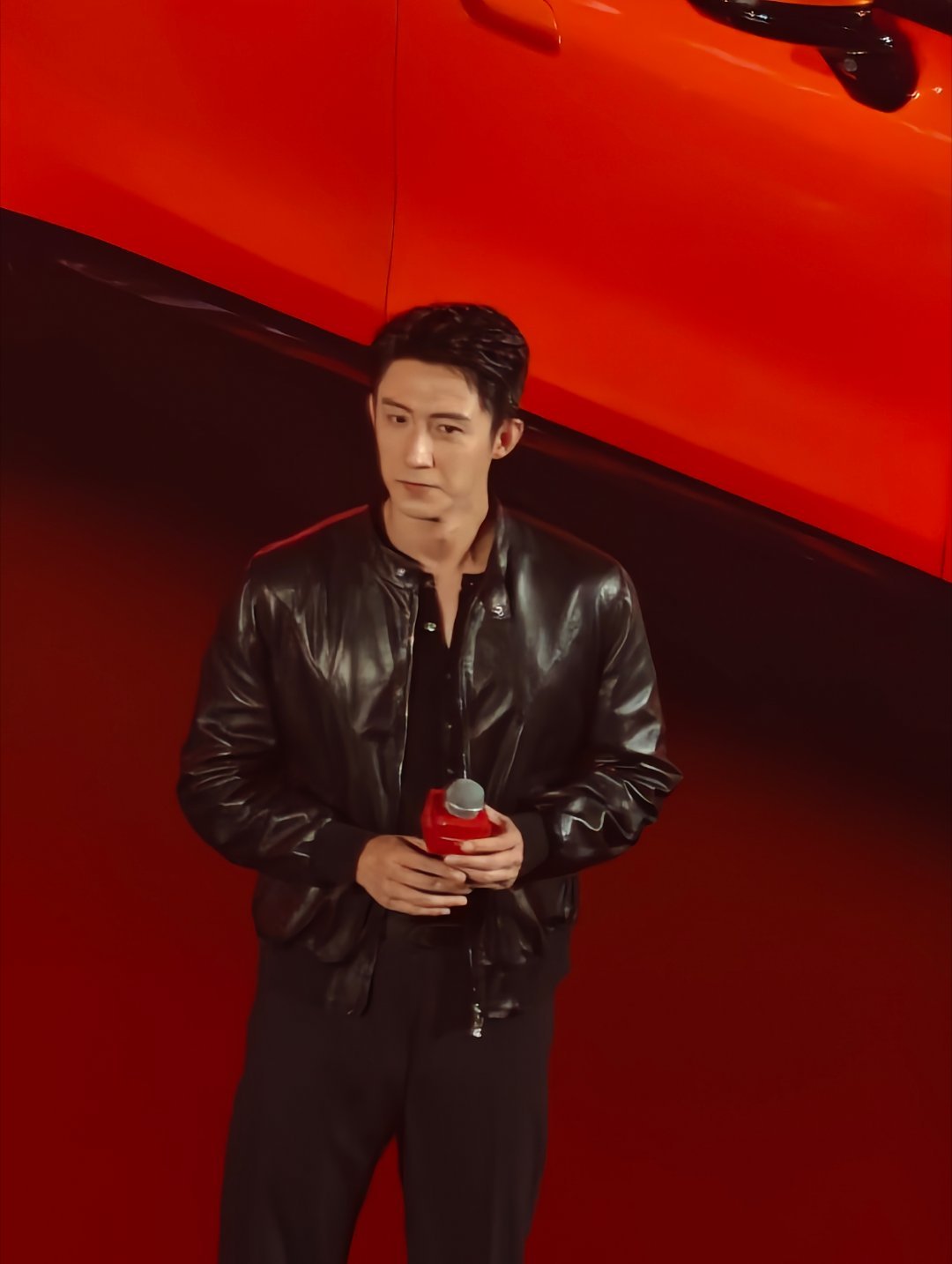 启境这个代言人还行吧，黄景瑜确实超级帅。启境GT7启境汽车杭州·杭州奥体中