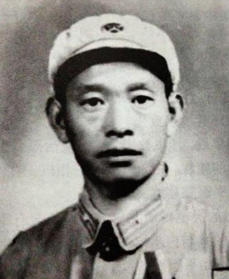 1943年，八路军电台科长刘长生结婚申请未通过，一气之下，他竟带着密码本投靠日军