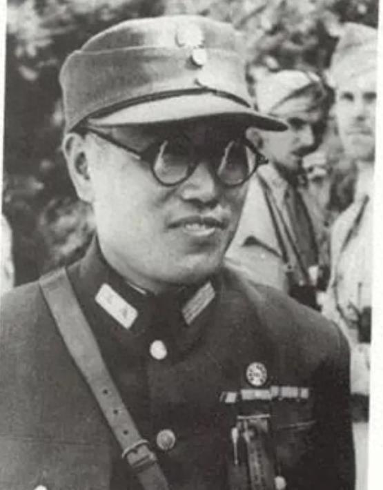 廖耀湘进入功德林后遭同僚嘲讽，愤懑之下竟将责任推向杜聿明，你怎么看这个事件？