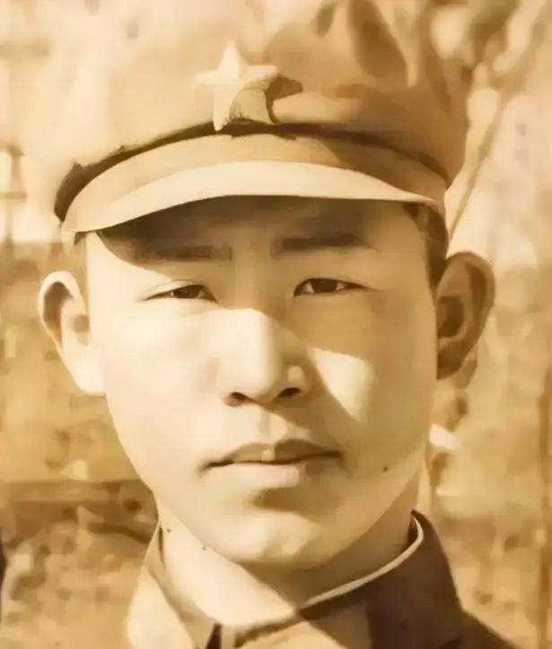 他是老山十年轮战中牺牲的最高级别军官，也是麻栗坡烈士陵园中牺牲职务最高、年龄最大