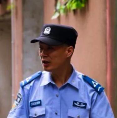 辅警队伍管理正在建立动态轮岗交流机制！依据专业特长动态调整岗位，解决“人岗不