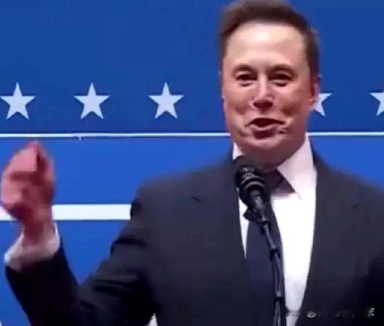 有一个很好的建议可以解决美国车企困境的问题。听说由于缺少稀土原材料，美国的三