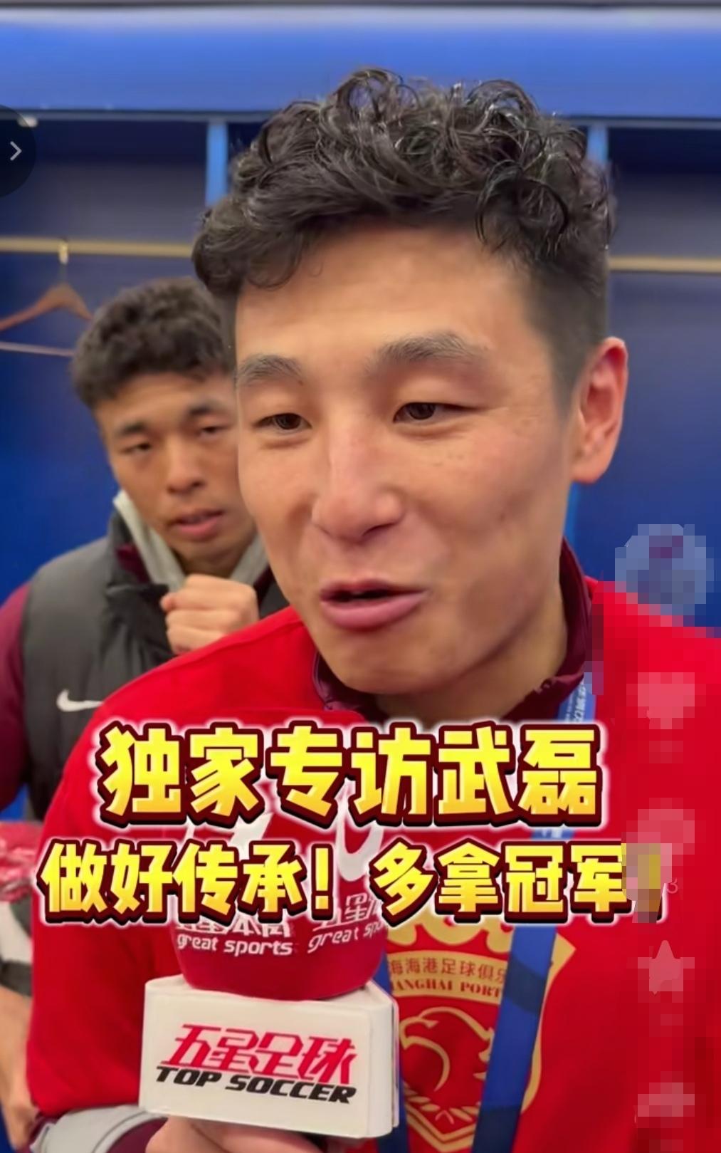 知名媒体人该不该兑现诺言？我认为应该学习当年巴克利！此前表示海港夺冠要跳江！如今