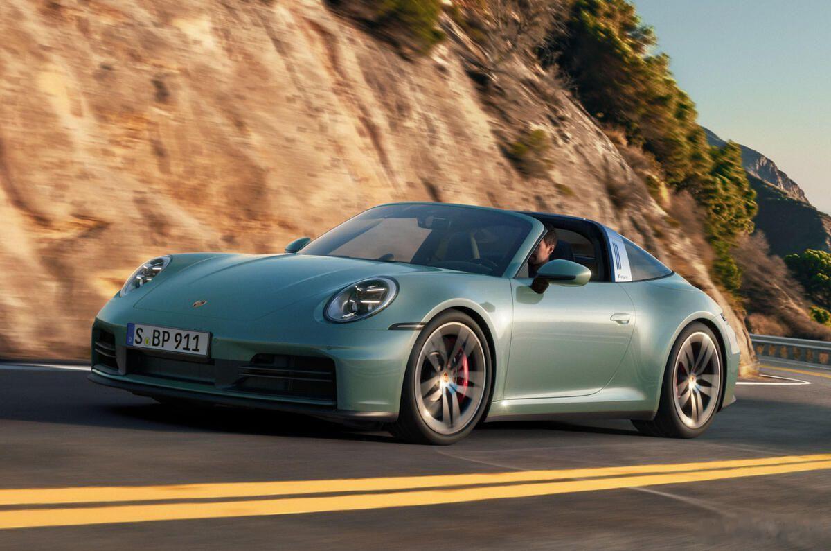 保时捷刚刚发布了新款911Carrera4S。它配备了Turbo的中冷