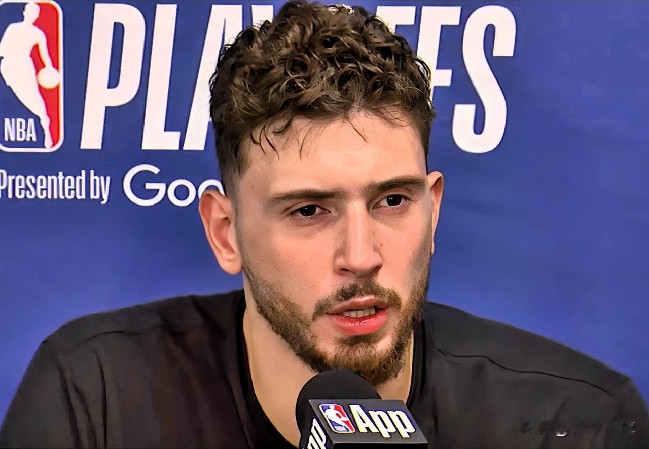 火箭超级中锋申京真是大言不惭啊！今日，申京在接受采访时谈到季后赛首轮的对手湖