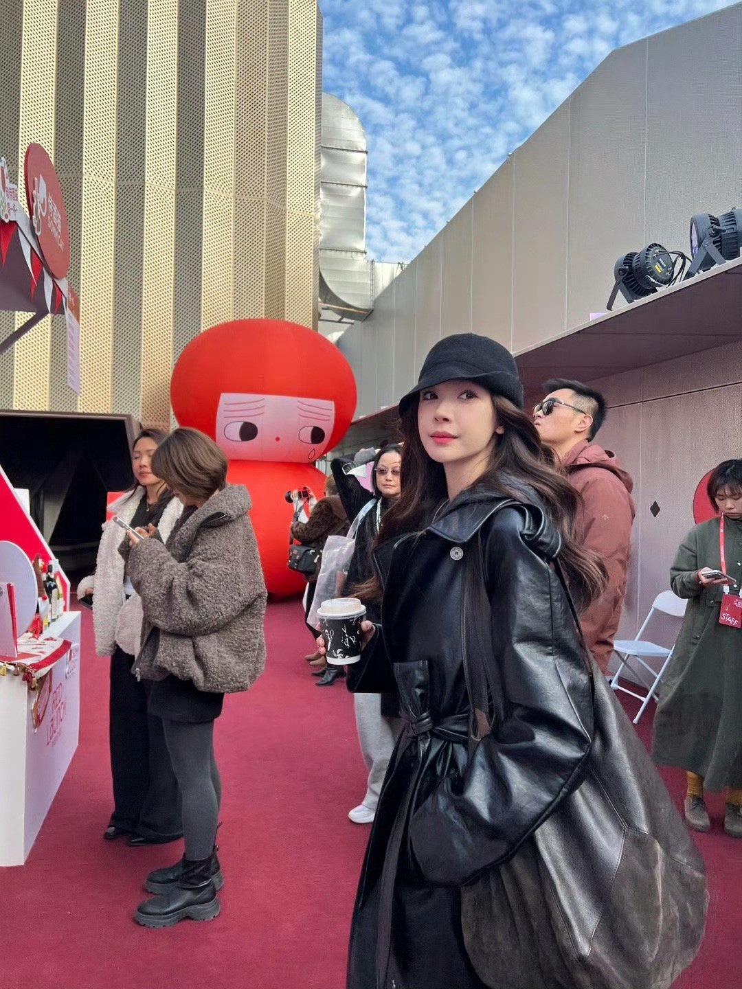 易梦玲线下活动，真的很会搭不愧是头部网红