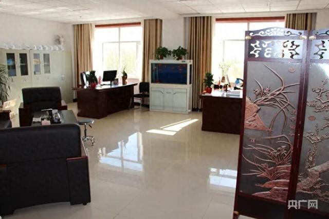 假国企、假资质、假工地、假合同……真骗钱!