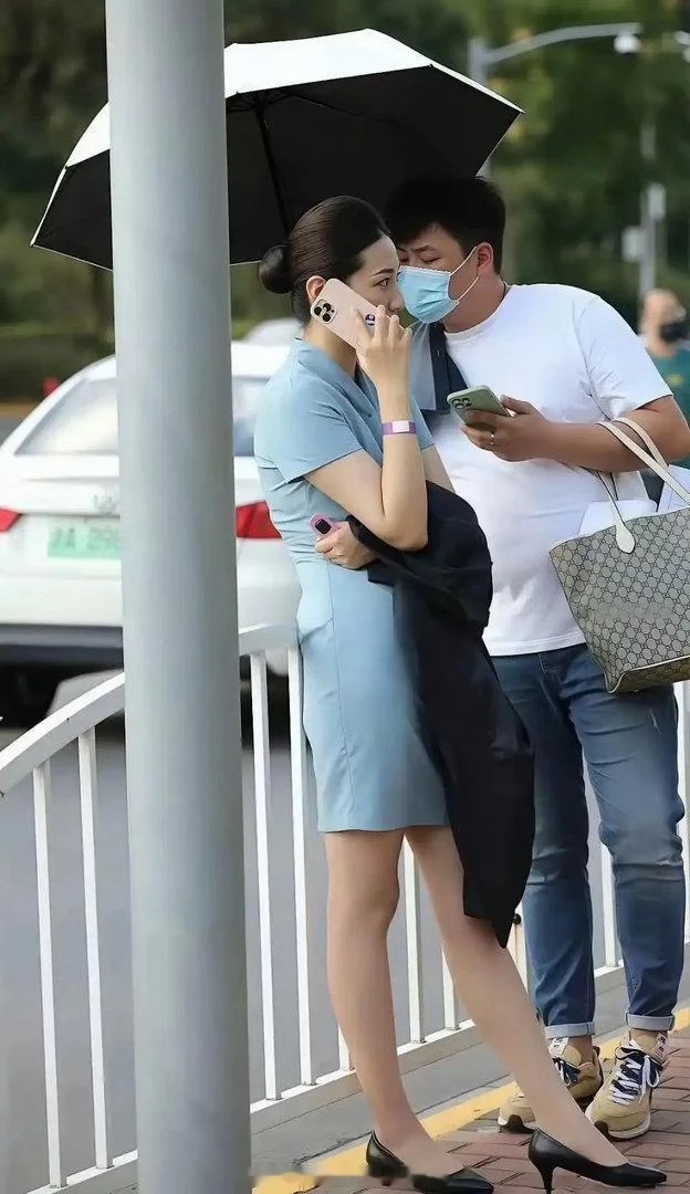 我的天呐，这头发盘得巨无敌完美。