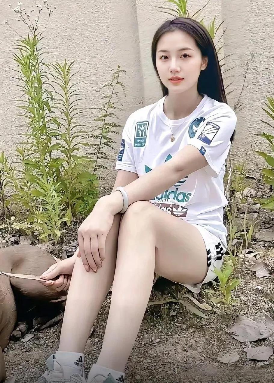可怕读心术，千万别试你老公，我怕真“准”！1，当回忆一件事情的时候，眼睛向左看