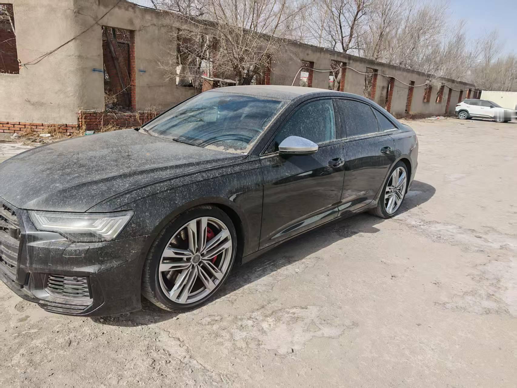 S6昨天让兄弟从长春开回大连了我说让他体验一下高速的感觉，贼带劲但是忽略了昨天