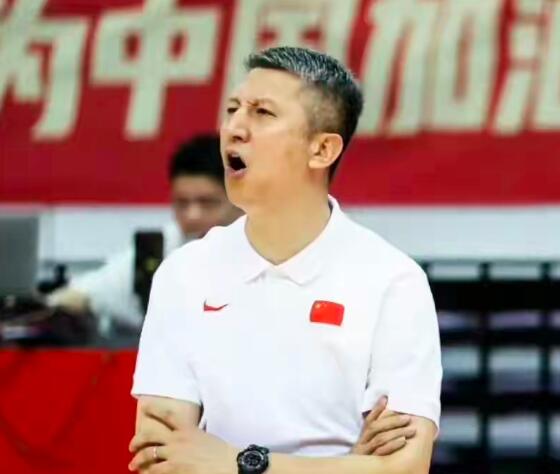 国家男篮再集合，可能小前锋又有强将入选，这名强将也可能不是张镇麟，也有可能不是崔