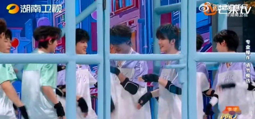 0713登陆少年有的是力气和手段0713登陆少年玩游戏有的是力气和手段，为了抢“