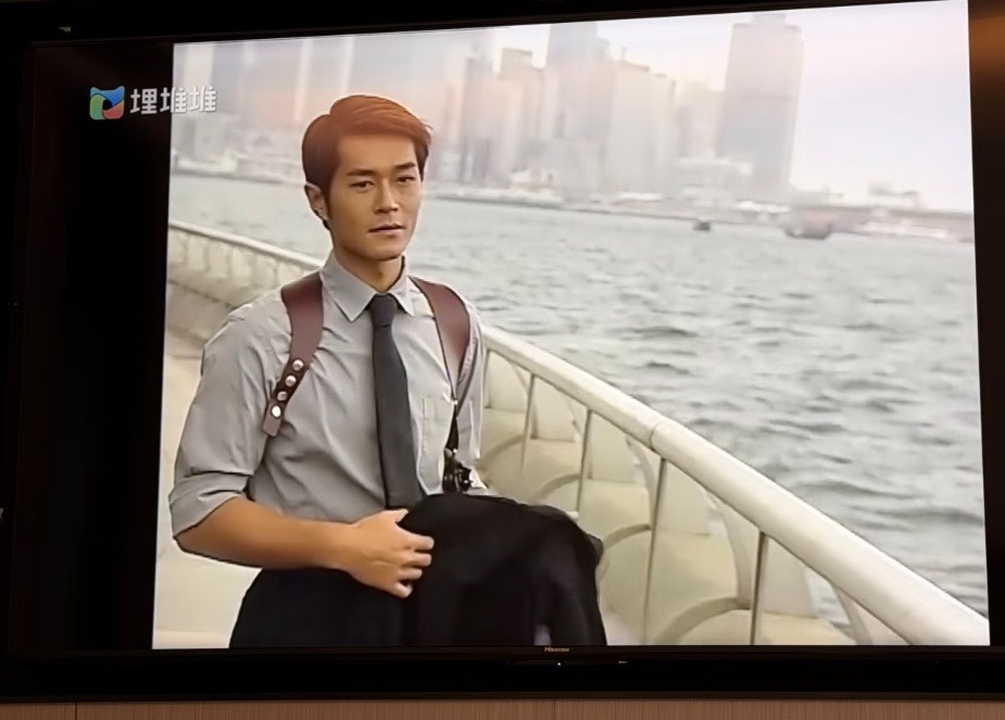 项少龙现代造型还挺好看