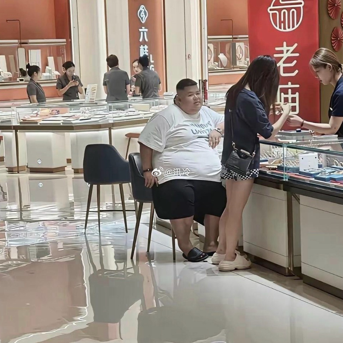 他们之间到底是谁看上了谁