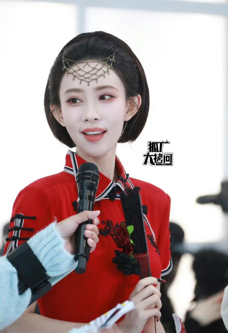 女明星活动生图造型，来说说为什么永拒？​​​