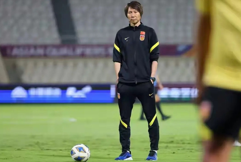 73人被终身禁足3个没想到1、居然有10多位前国脚涉案李铁、郝伟、谢峰