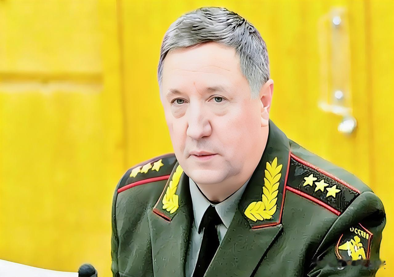 俄军前司令爆大瓜！战前情报错得没边儿，撤离基辅压根是被逼的俄罗斯前陆军总