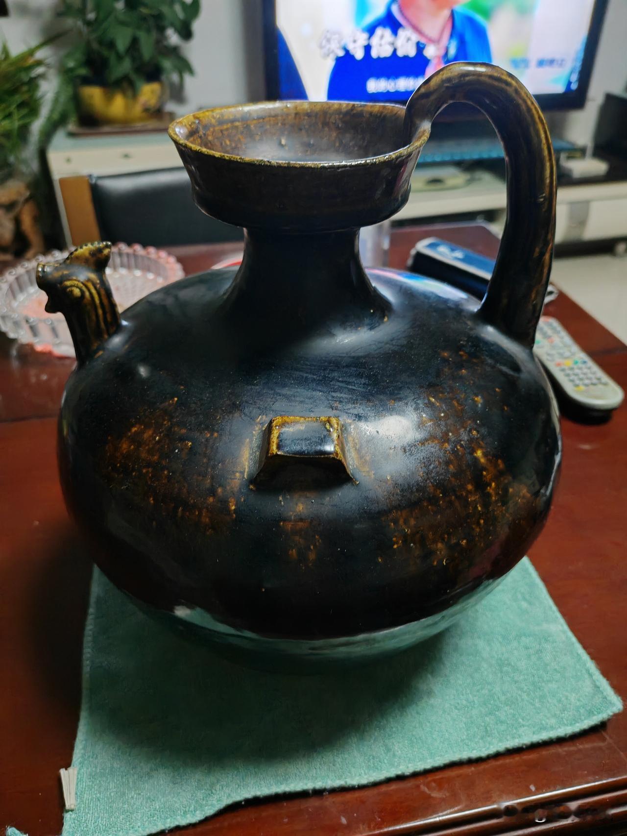 去一朋友家里发现了这个东西，不知道是干啥用的？我收藏的老旧物品听