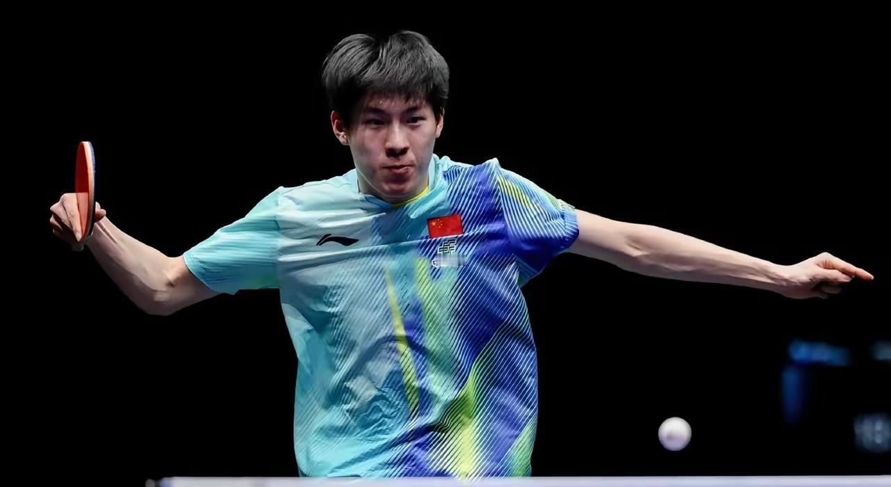 加油！加油！是热爱，有时候是干扰是伤害。温瑞博一声怒吼:“别干扰我！”是