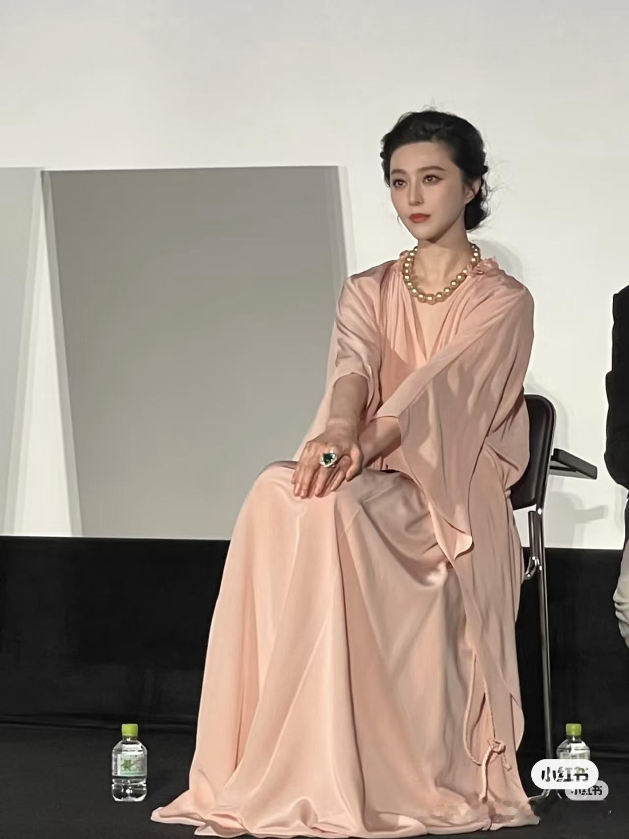 美人不是凡胎生