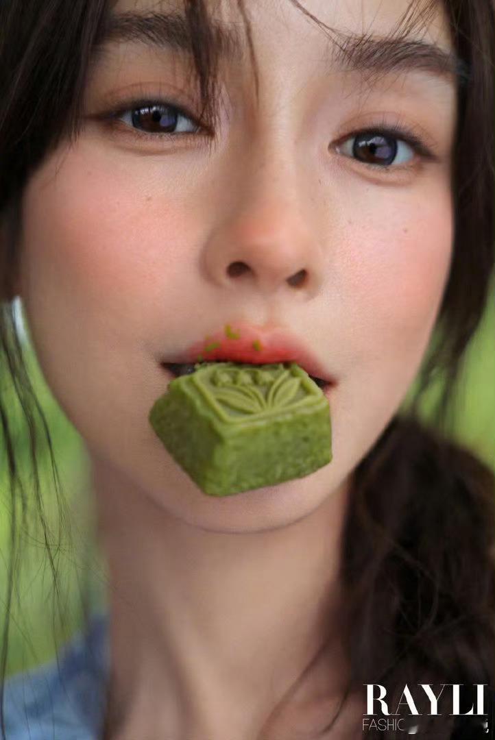 angelababy有点回到早期混血时期了🥰
